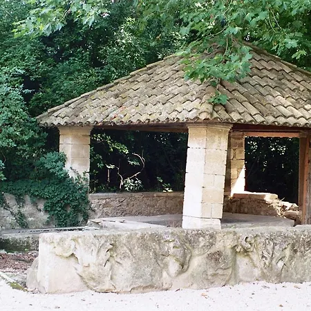Pontmartin Pouchelon-montagne Bed & Breakfast *